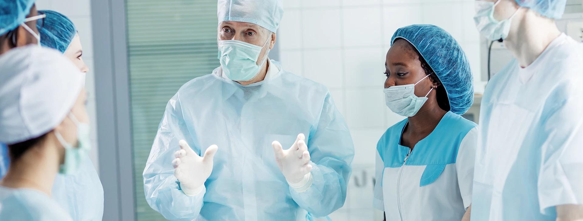 Secure real-time collaboration between OR teams and remote specialists